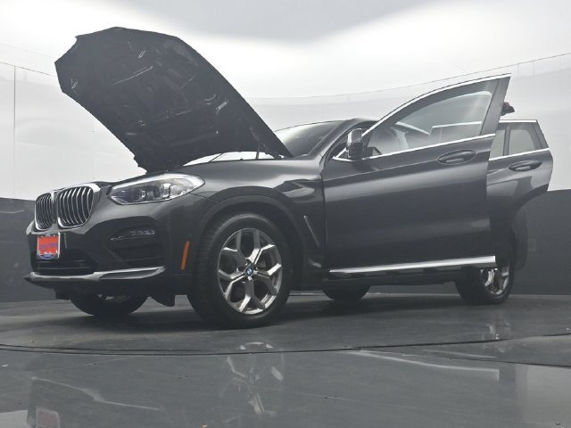 Used 2021 BMW X4 xDrive30i AWD/4WD image 53