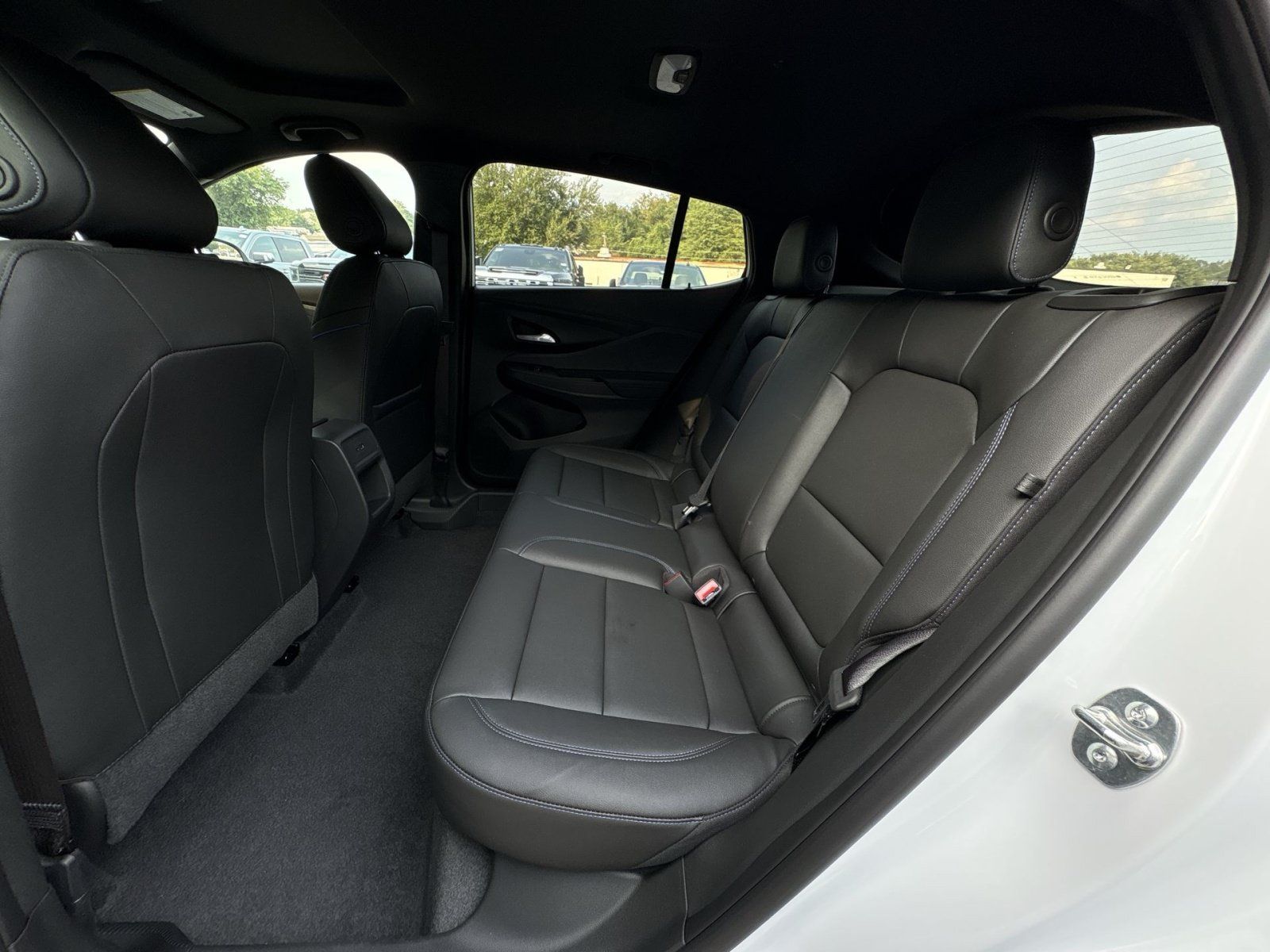 New 2026 Buick Envista Sport Touring w/ Convenience I Package FWD image 25
