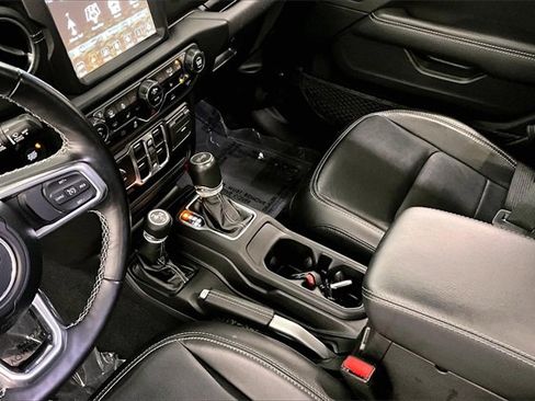 Used 2022 Jeep Wrangler Unlimited Sahara 4xe w/ Cold Weather Group image 13