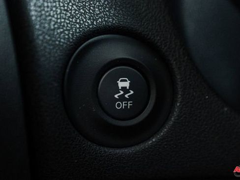 Used 2013 Nissan 370Z NISMO image 68