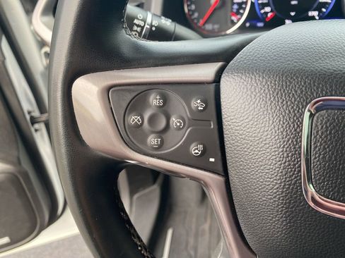 Used 2023 GMC Acadia AT4 w/ Technology Package image 16