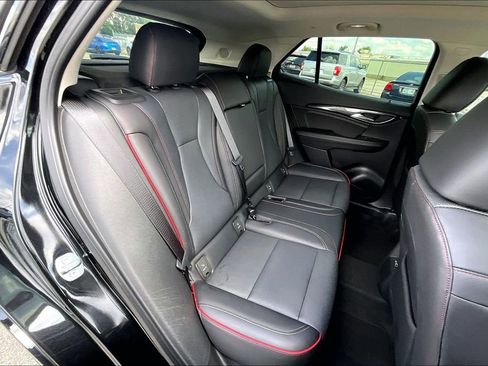 Used 2023 Buick Envision Essence w/ Sport Touring Package AWD/4WD image 36