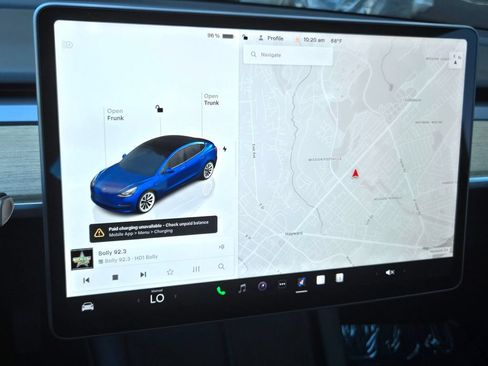 Used 2023 Tesla Model 3 Standard Range RWD image 18