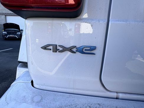 Used 2024 Jeep Wrangler High Altitude image 7