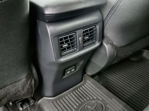 Certified 2025 Toyota RAV4 SE w/ Convenience Package AWD/4WD image 26
