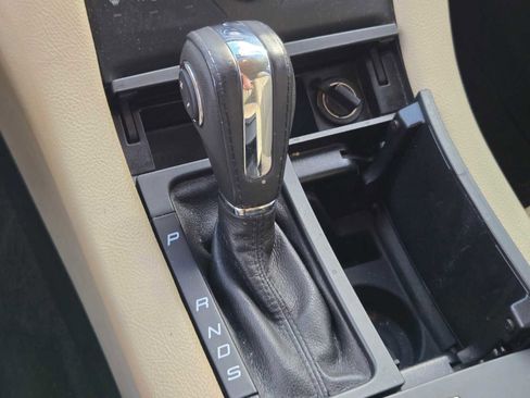 Used 2014 Ford Taurus SEL w/ Equipment Group 201A image 14