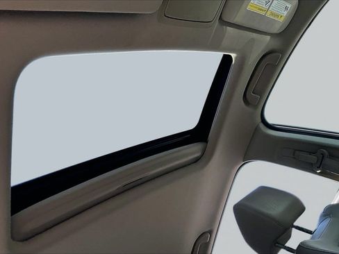 Used 2018 Honda CR-V EX-L image 14