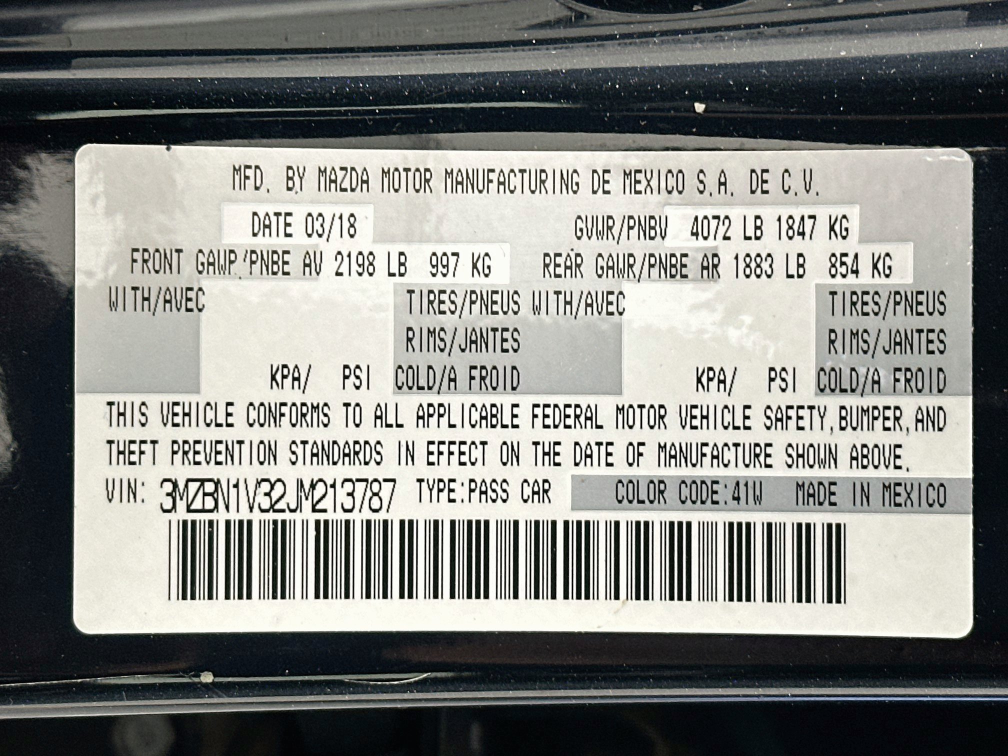 Used 2018 MAZDA MAZDA3 Touring FWD image 12