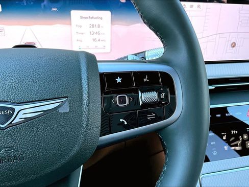 Used 2026 Genesis GV80 2.5T Advanced image 24