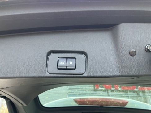 Used 2023 Nissan Rogue Platinum w/ Platinum Premium Package image 14