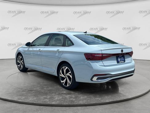 Certified 2025 Volkswagen Jetta SEL FWD image 6