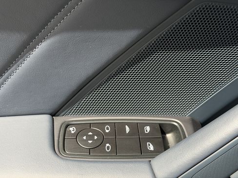 Used 2025 Porsche 911 Carrera S RWD image 25