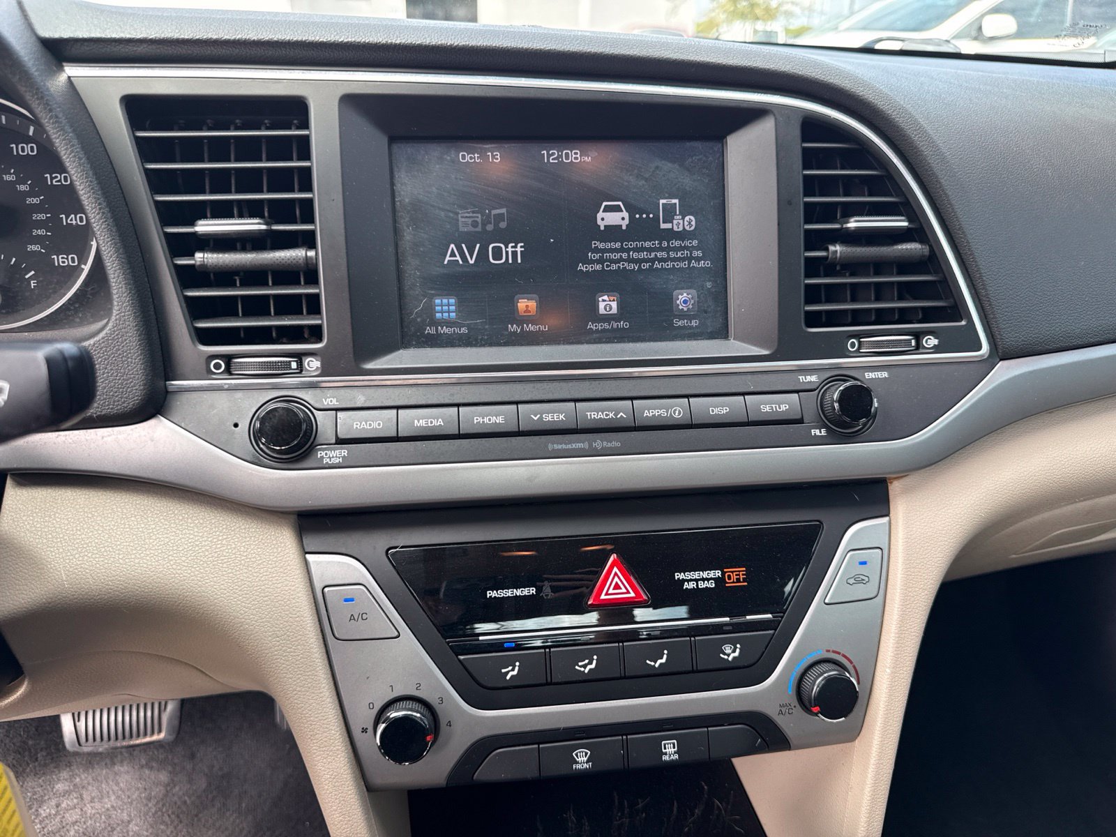 Used 2017 Hyundai Elantra SE FWD image 13