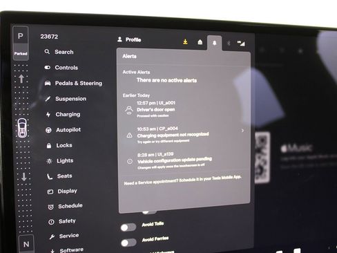 Used 2024 Tesla Model X image 14