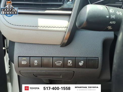 Used 2024 Toyota Camry SE w/ Cold Weather Package AWD/4WD image 18