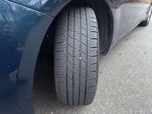 Used 2012 Toyota Sienna LE w/ Towing Pkg image 38