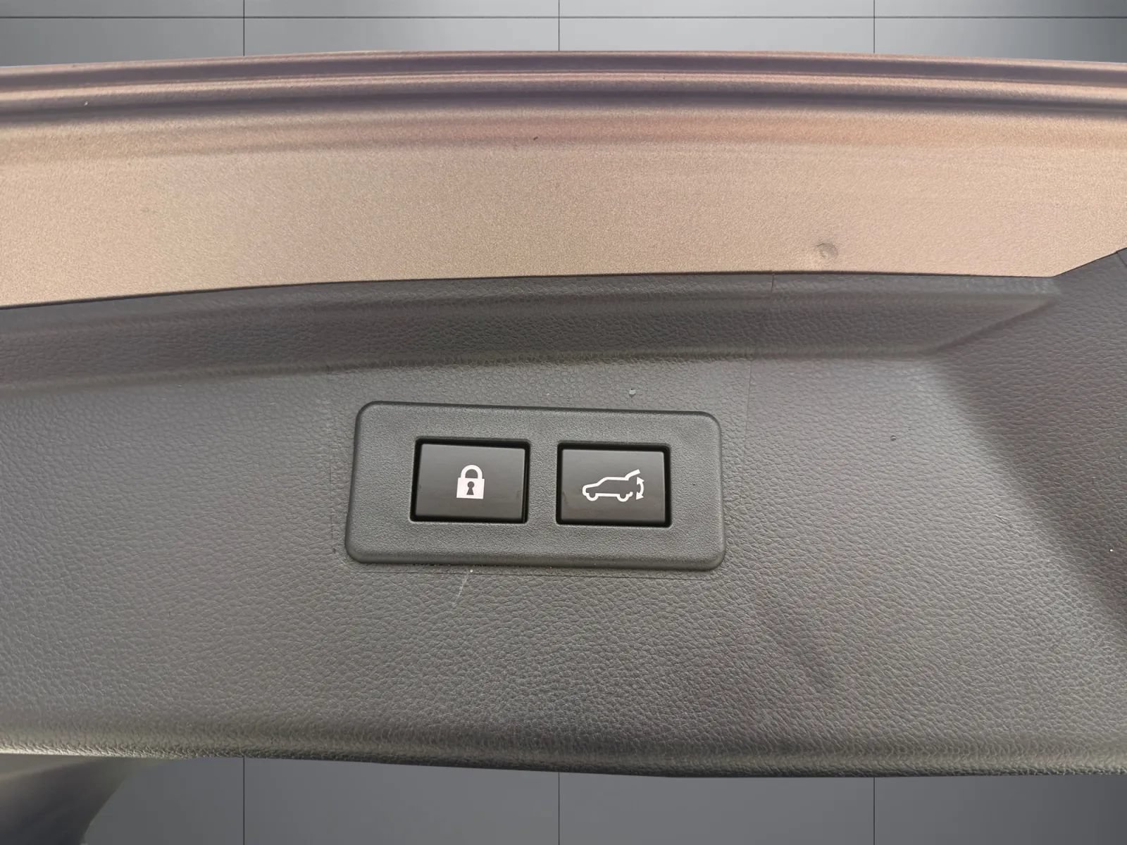 Used 2022 Subaru Outback Limited AWD/4WD image 12