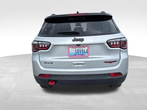 Used 2024 Jeep Compass Trailhawk AWD/4WD image 5