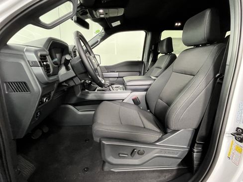 New 2025 Ford F150 XLT w/ Equipment Group 302A MID image 9