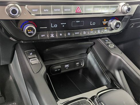 New 2025 Kia Telluride S image 20