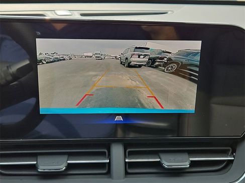 New 2026 Chevrolet Trax RS w/ Driver Confidence Package image 7