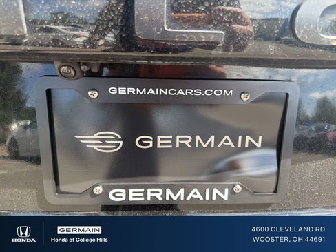 Used 2023 Honda Pilot Touring image 8