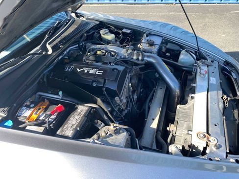 Used 2000 Honda S2000 image 24