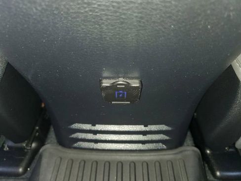 Used 2021 Toyota Tacoma TRD Sport image 13