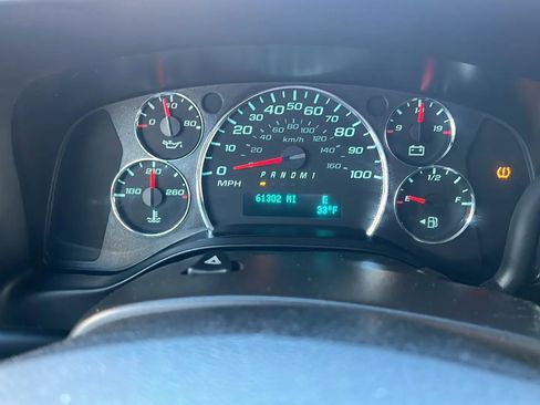 Used 2013 GMC Savana 2500 w/ Power Package image 24