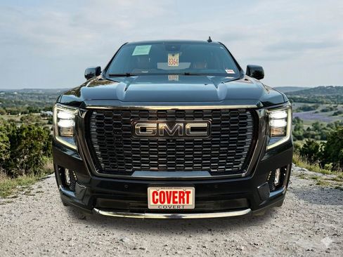 Used 2023 GMC Yukon XL Denali Ultimate AWD/4WD image 2