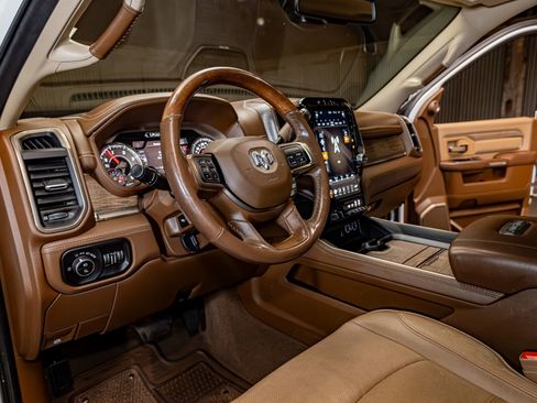 Used 2020 RAM 3500 Limited image 13