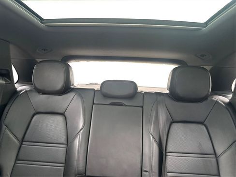 Used 2019 Porsche Cayenne S AWD/4WD image 13