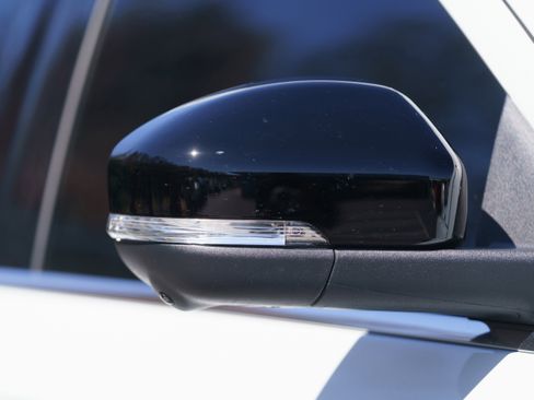 Used 2026 Ford Expedition Platinum image 46