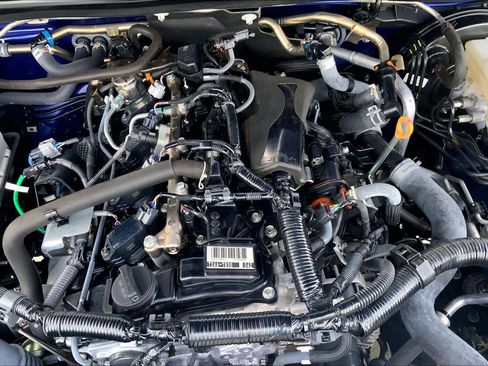Certified 2025 Toyota Tacoma SR5 RWD image 30