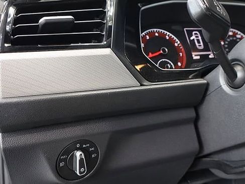 Used 2021 Volkswagen Jetta R-Line w/ R-Line Cold Weather Package image 17