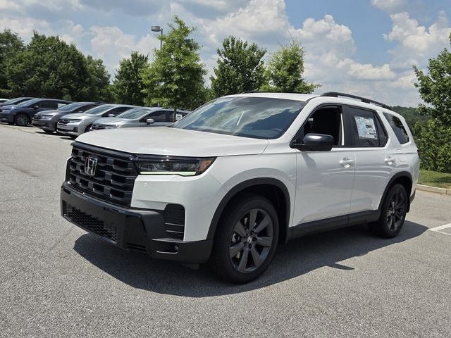 New 2026 Honda Pilot Sport image 3