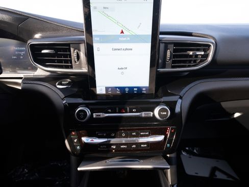 Used 2023 Ford Explorer ST w/ Equipment Group 401A image 17