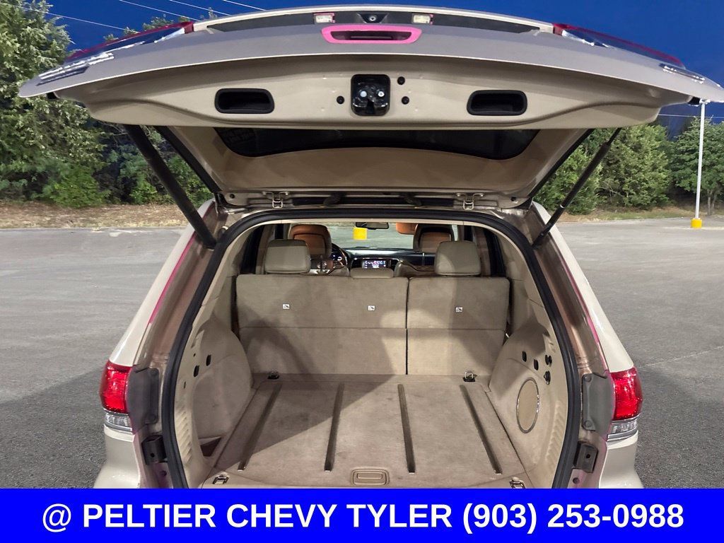 Used 2014 Jeep Grand Cherokee Overland AWD/4WD image 23