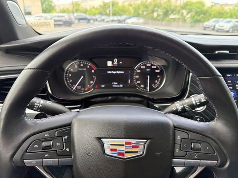 Certified 2023 Cadillac XT6 Premium Luxury AWD/4WD image 5