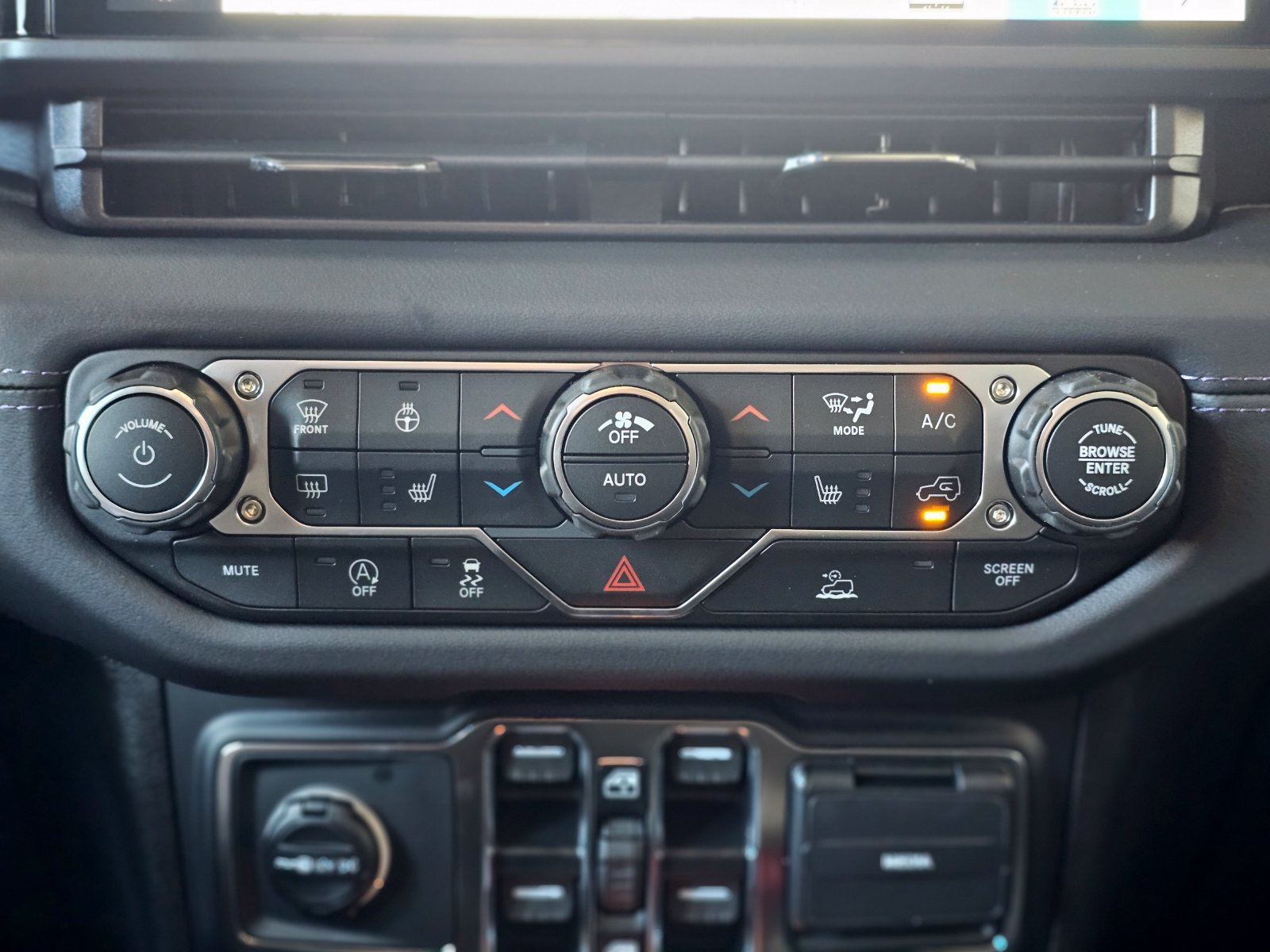 New 2026 Jeep Wrangler Unlimited Sport AWD/4WD image 21