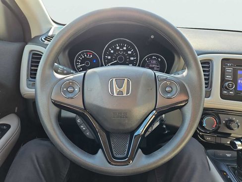 Certified 2021 Honda HR-V LX image 16