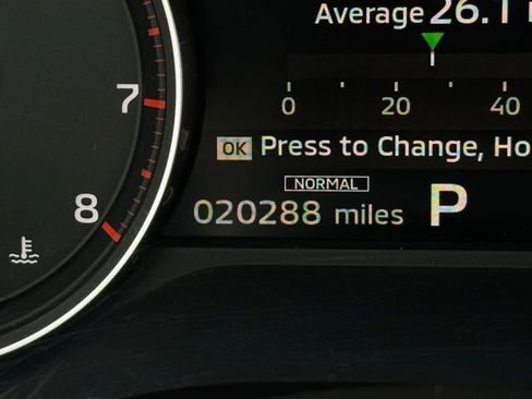 Used 2025 Mitsubishi Outlander Trail Edition image 29