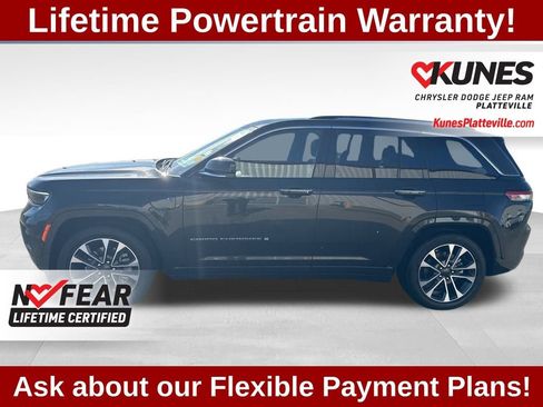 Used 2023 Jeep Grand Cherokee Overland w/ Luxury Tech Group IV image 5