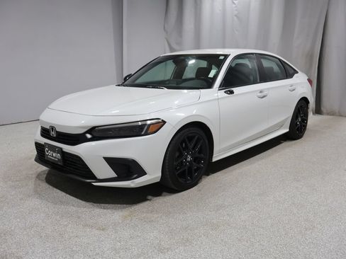 Used 2024 Honda Civic Sport image 5