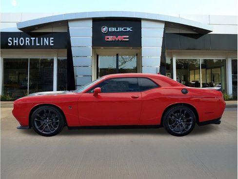 Used 2023 Dodge Challenger R/T Scat Pack RWD image 6