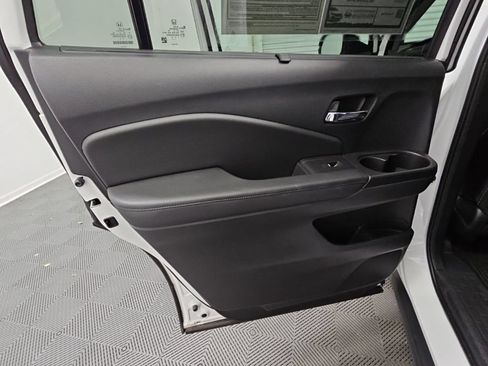 Used 2022 Honda Pilot Touring image 38