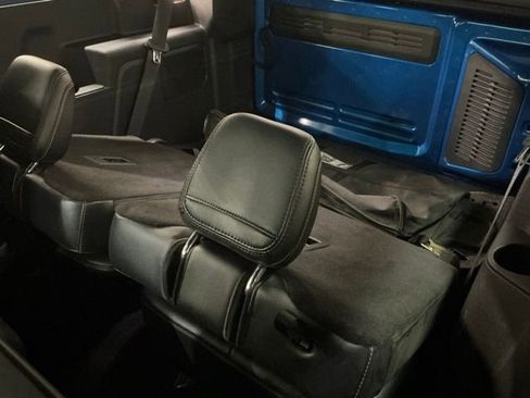 Used 2023 Ford Bronco Badlands image 13