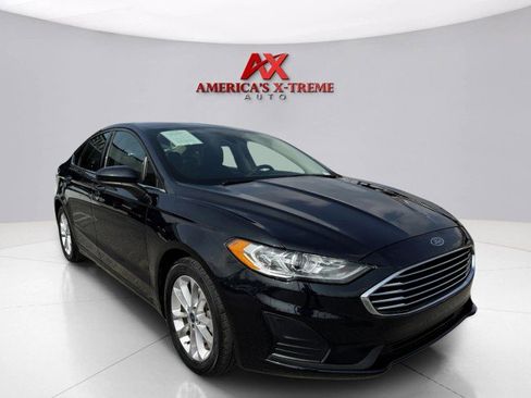 Used 2020 Ford Fusion SE image 7