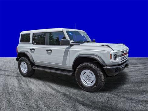 Certified 2026 Ford Bronco Heritage Edition AWD/4WD image 2