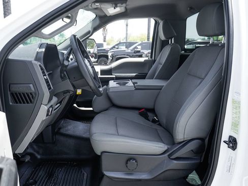 Used 2022 Ford F250 XL w/ Power Equipment Group RWD image 17